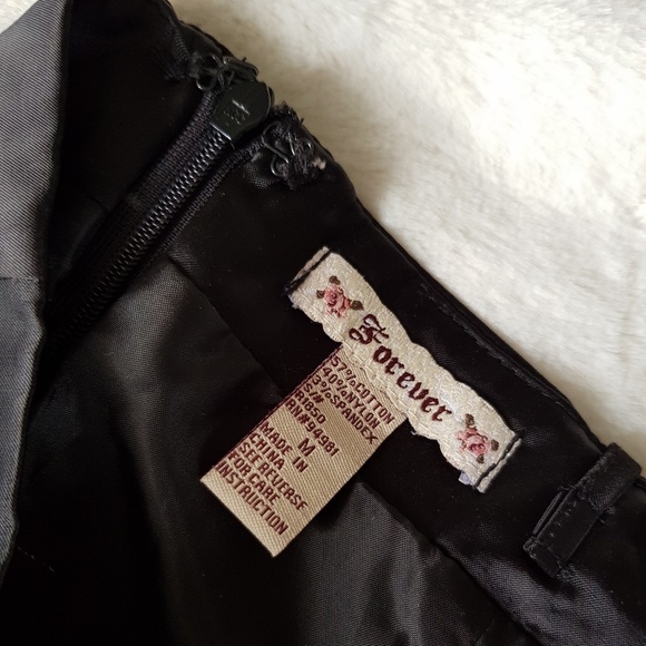 Forever 21 Strapless black midi - Picture 6 of 8